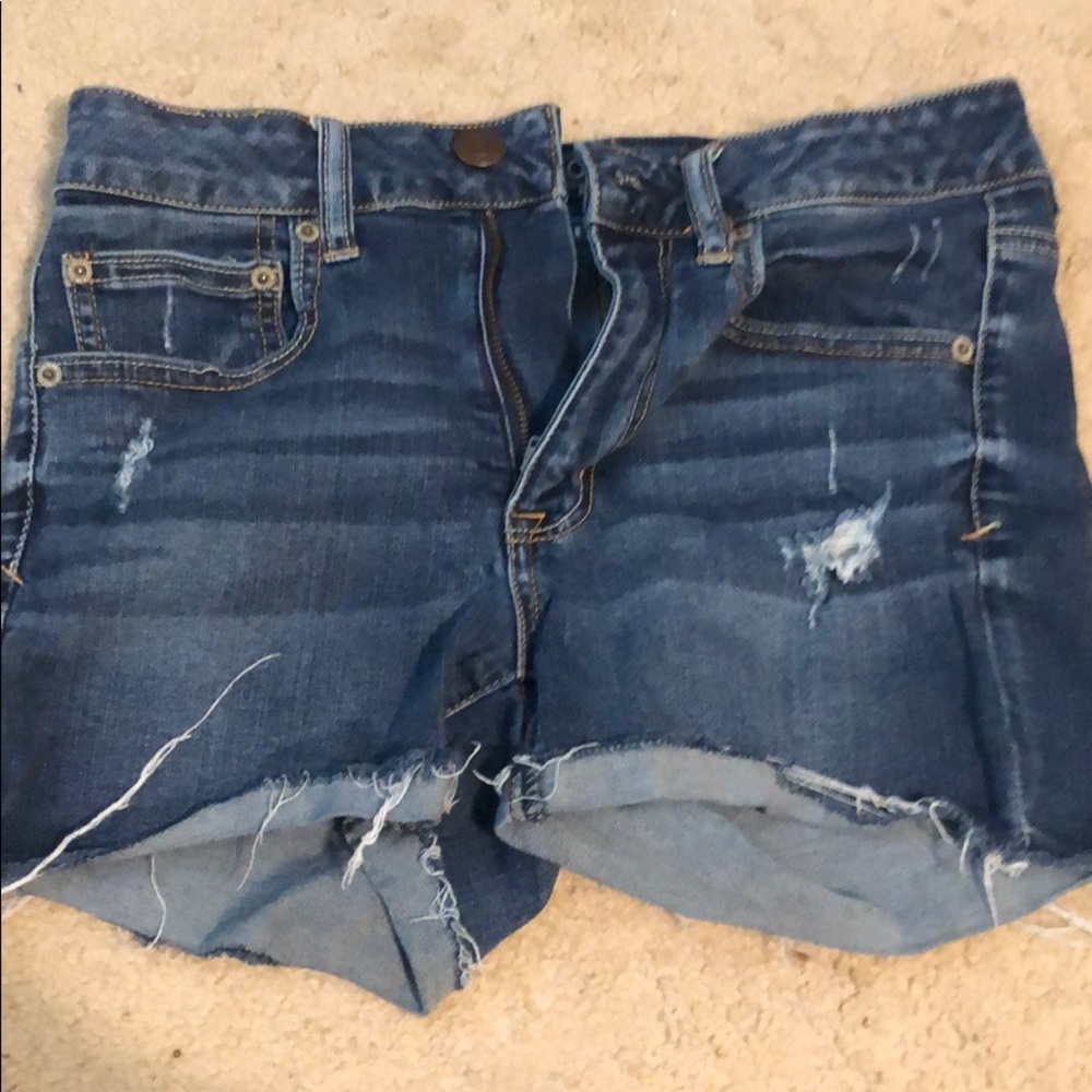 Hi rise shorts